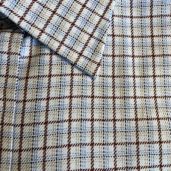 Dashing Brand New Hickey Freeman Button Up French Cuff Shirt - Size: 17.5 / 35 - Picture 4 of 4